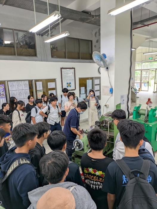 【1141030】知本國中蒞校參與職涯體驗活動圖片