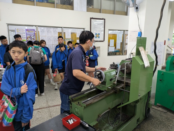 [1150402]初鹿國中蒞校參與機械科職涯體驗活動圖片